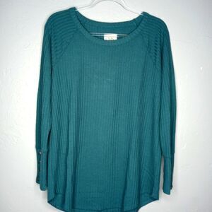 Chaser Green Waffle Knit Button Sleeve Top